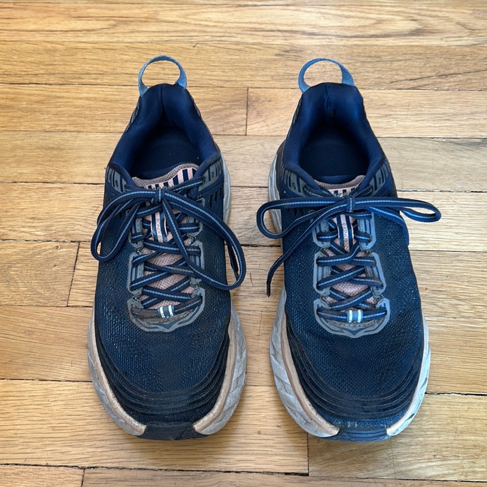 Hoka Bondi 6